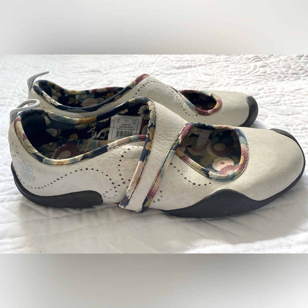 Royal Elastics Rare Vintage Sneakers Shoes 7